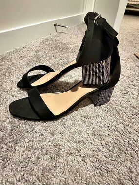 ALDO Embellished Block Heel Sandals in Black